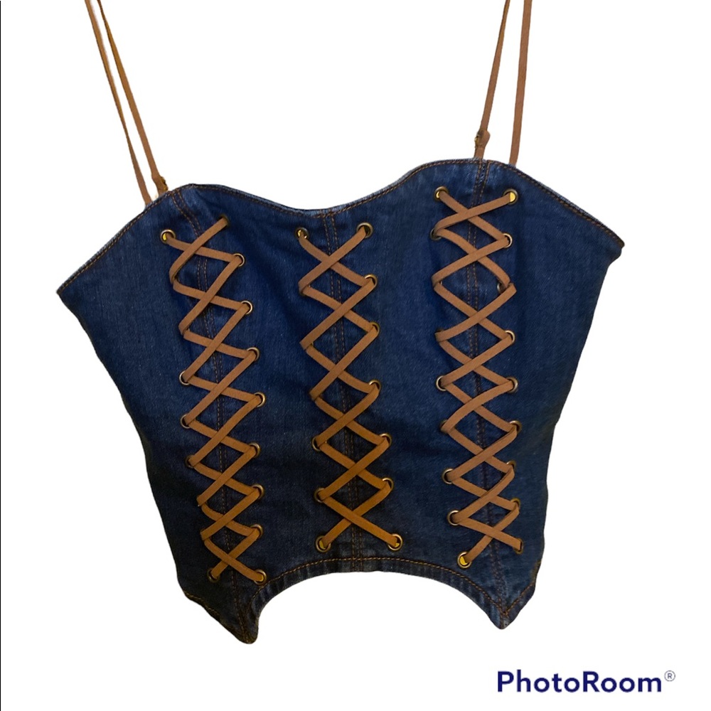 I AM GIA LORETTA TOP SIZE SMALL